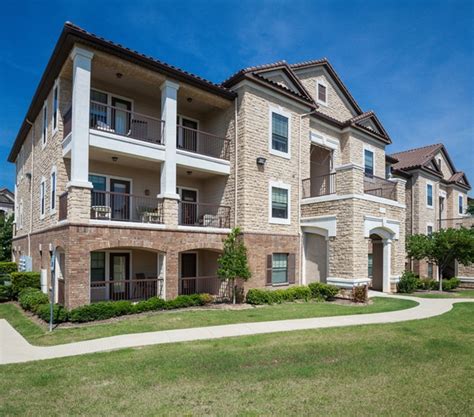 cortland fossil creek apartments fort worth.